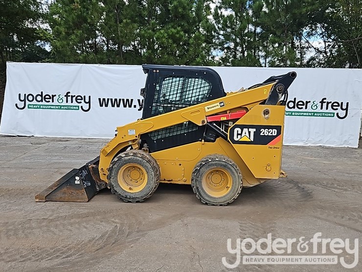 2018-caterpillar-262d-image-3