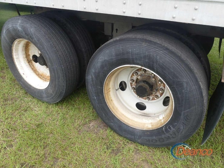 2007-strick-trailer-image-6