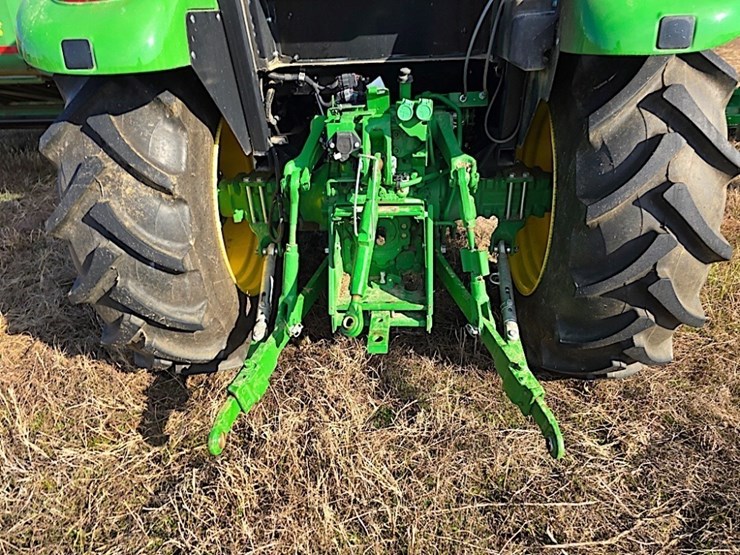 john-deere-5075e-image-10