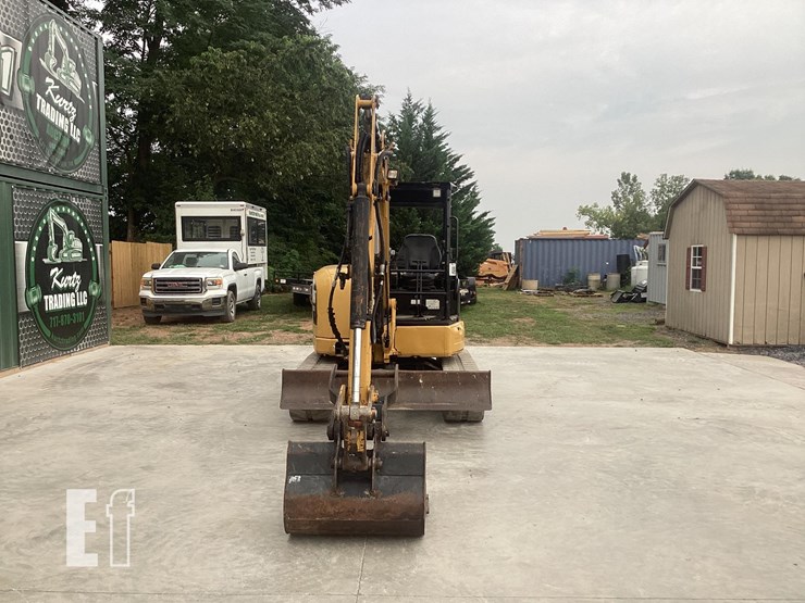 2015-caterpillar-305.5e2-cr-image-8