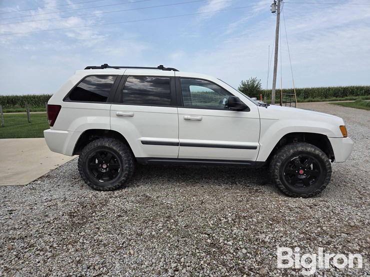 2008-jeep-grand-cherokee-laredo-image-4