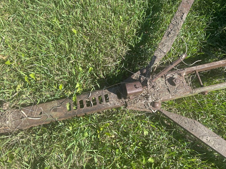 john-deere-8-image-19