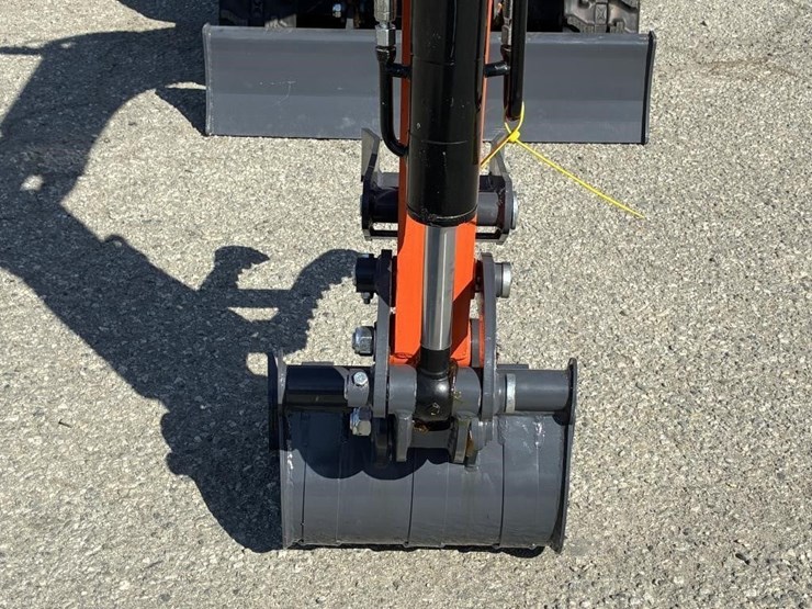 2025-aboss-gh20-hydraulic-excavator-image-8