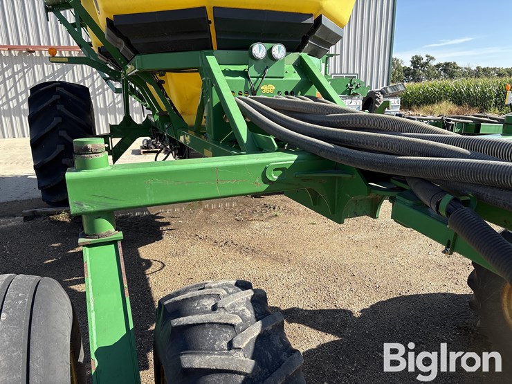 2009-john-deere-1910-image-17