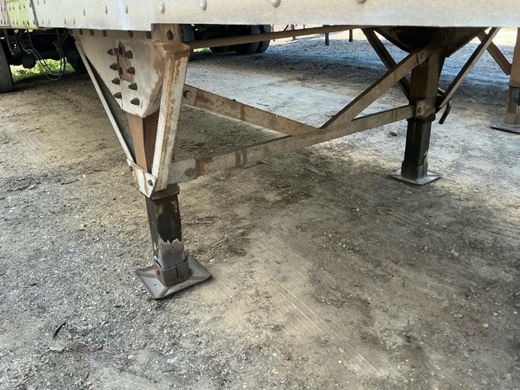great-dane-trailer-image-8