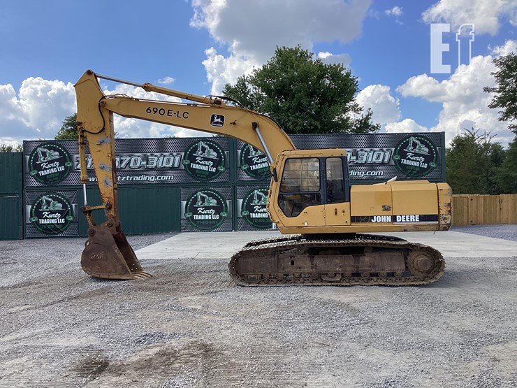 1996-deere-690e-lc-image-1