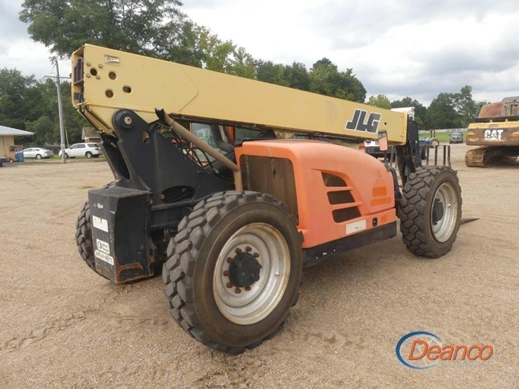2015-jlg-g6-42a-image-2