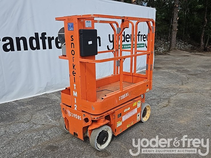 2017-snorkel-tm12e-image-1