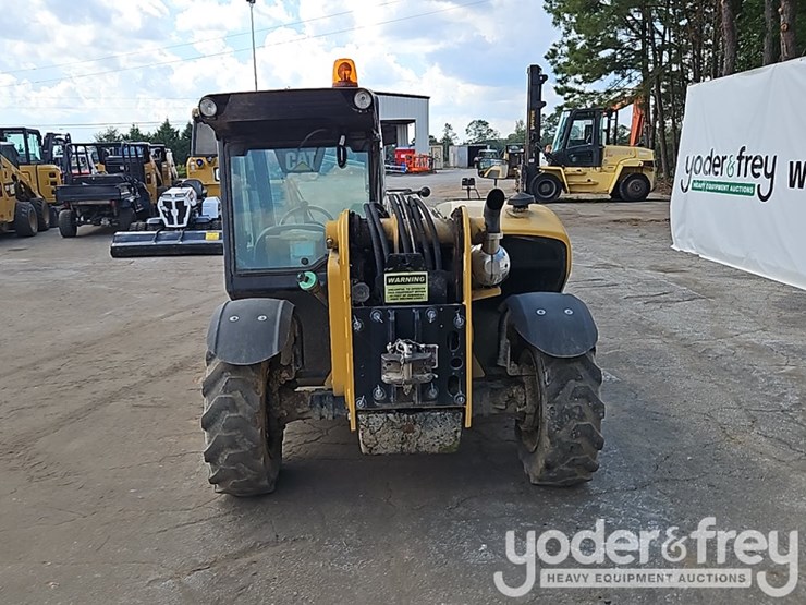 2015-caterpillar-th255c-image-14