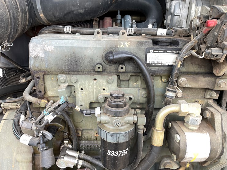 deere-304j-image-23