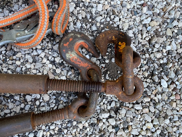 #1594-•-(2)-crank-binders-image-2
