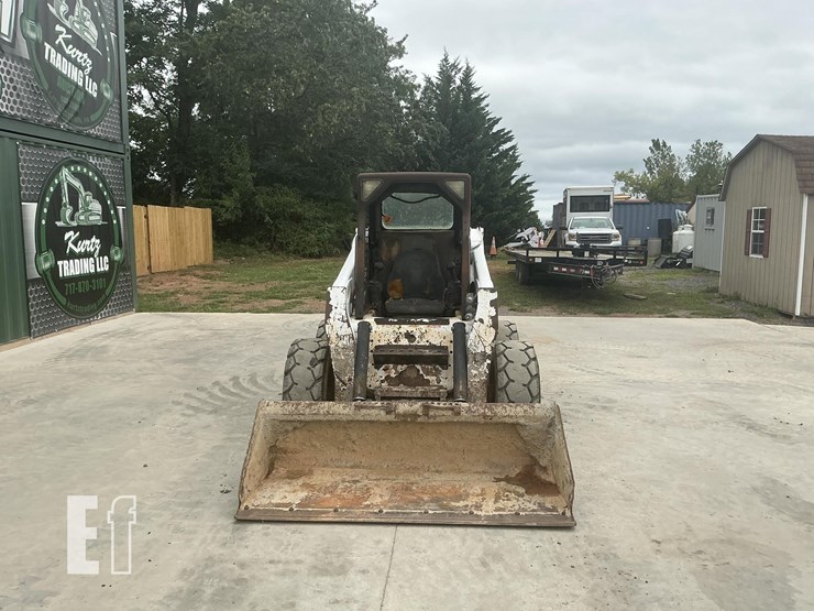 2006-bobcat-s220-image-7