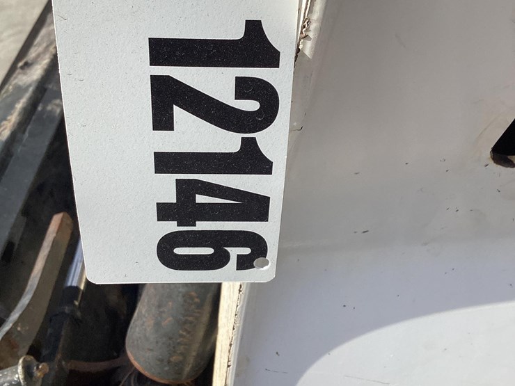 2019-bobcat-t650-image-24