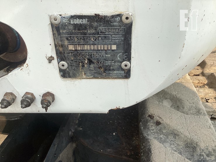 2006-bobcat-435-image-21