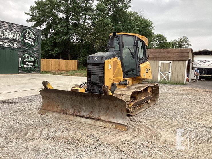 2016-deere-650k-image-8