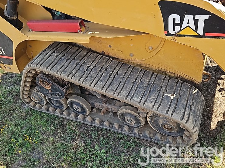 caterpillar-257-image-10
