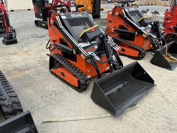 2025-sdlool-sl36c-skid-steer-loader-image-2
