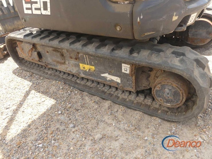 2020-bobcat-e20-image-4