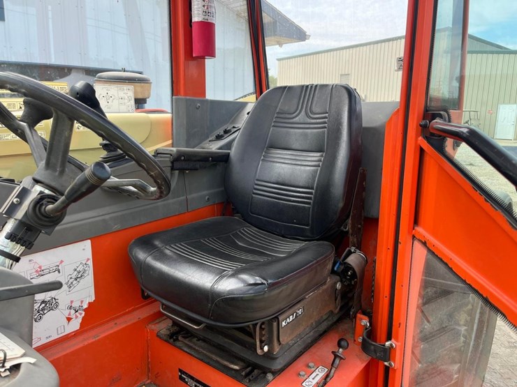 2008-jlg-g6-23a-image-21