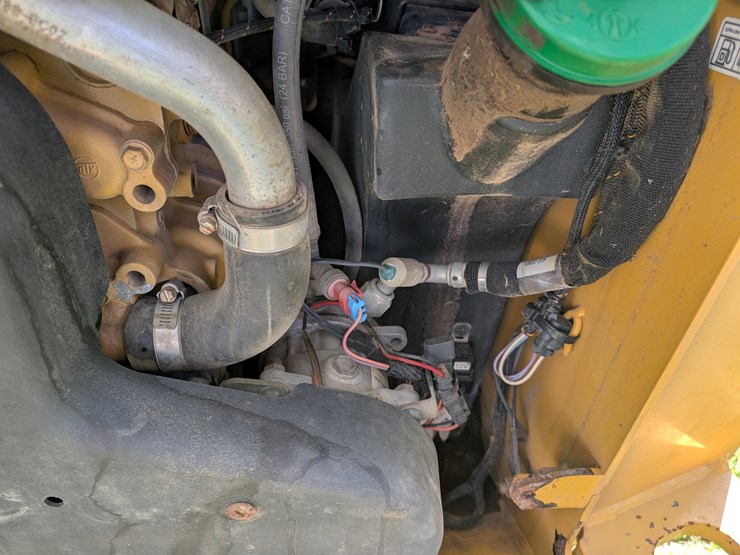 caterpillar-257d-image-26
