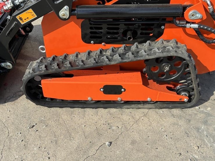 2025-sdlool-sl36c-skid-steer-loader-image-8