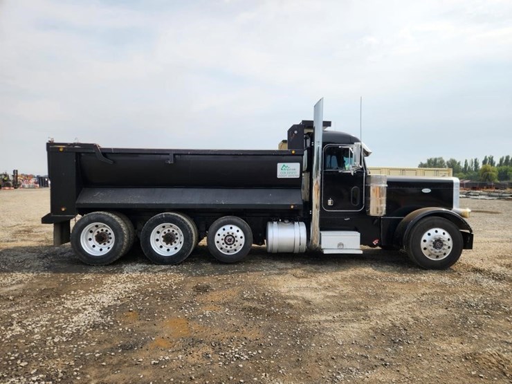 1999-peterbilt-379-image-4