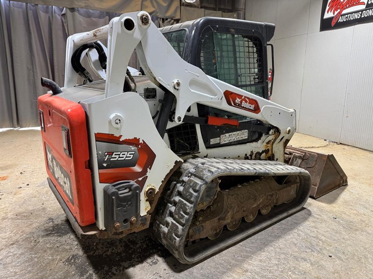 2021-bobcat-t595-image-5