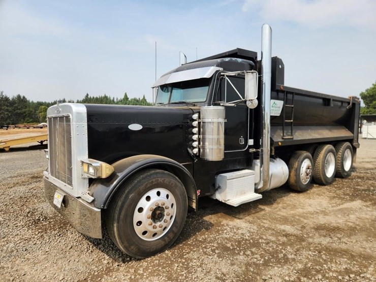 1999-peterbilt-379-image-1