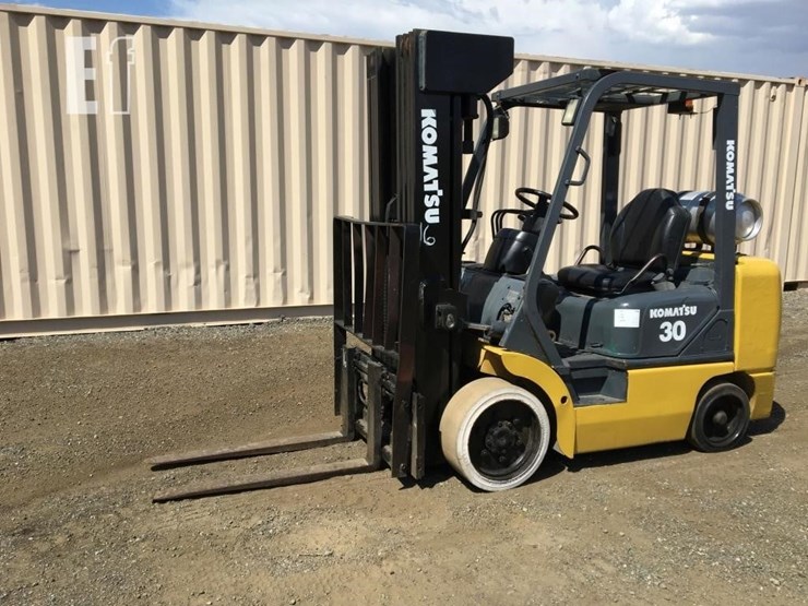 komatsu-fg30sht-14-image-1