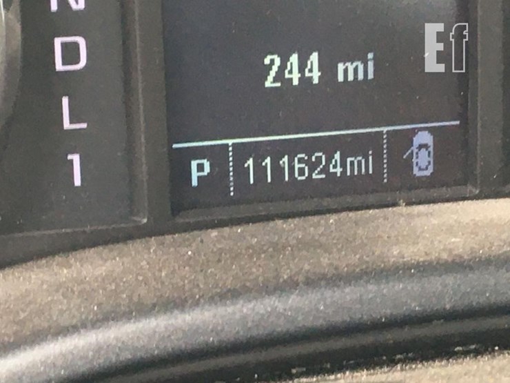 2017-chevrolet-3500-image-5