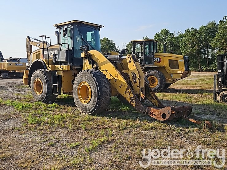 2018-caterpillar-950m-image-1