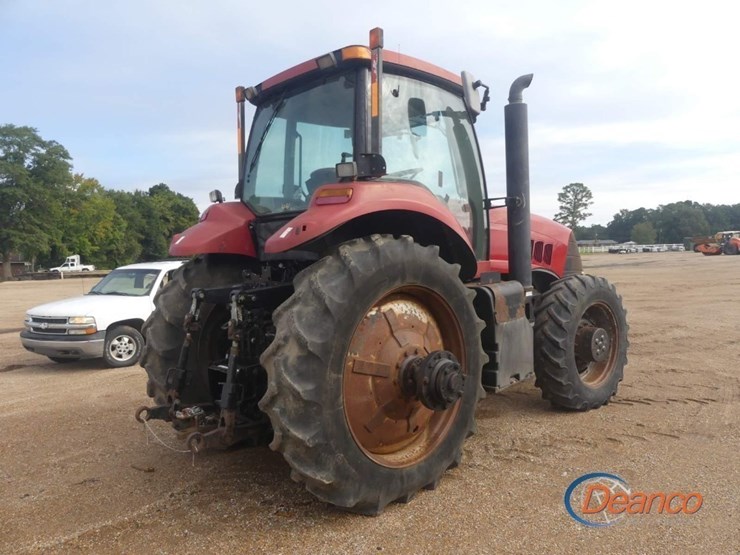 2010-case-ih-magnum-275-image-2