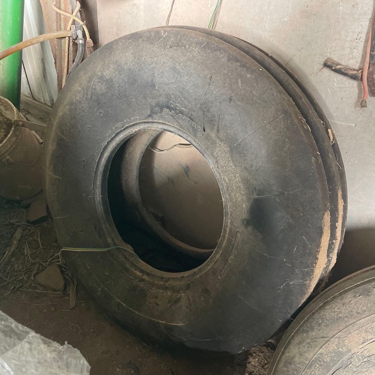 Like New 11.00-16 Tire
