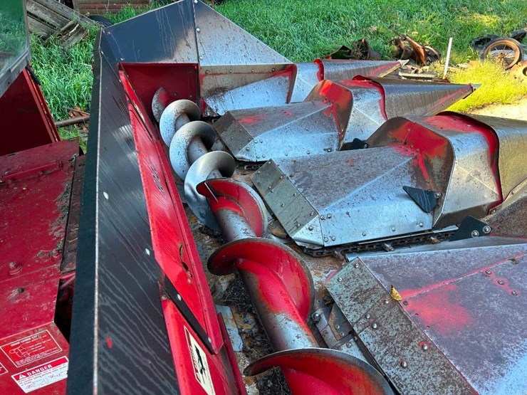 case-ih-1044-image-3
