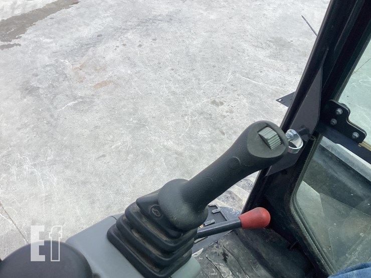 2023-bobcat-e50-image-21