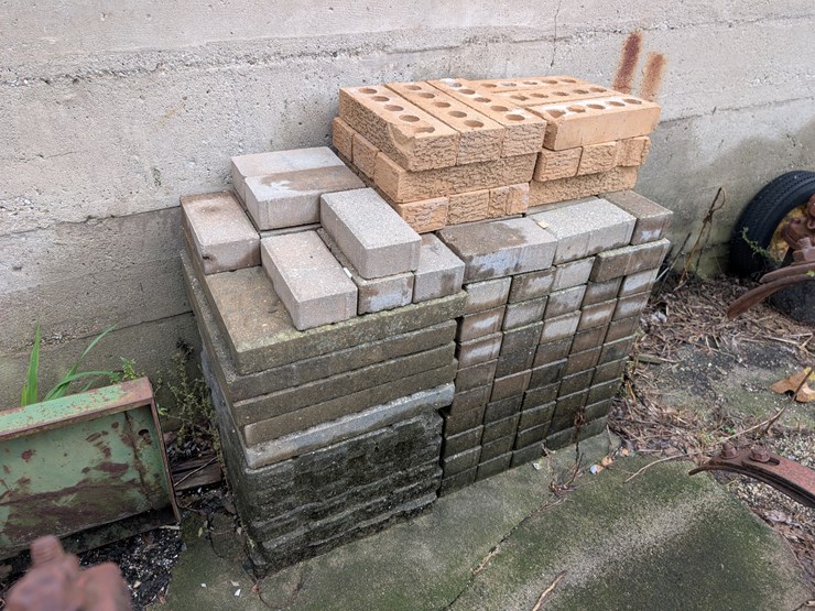 #2992-•-concrete-pavers-image-6