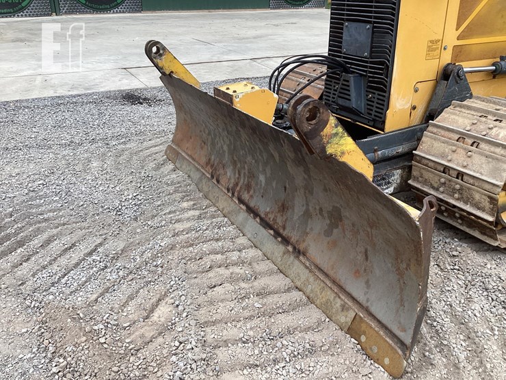 2016-deere-650k-image-9