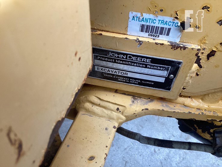 2006-deere-35d-image-20