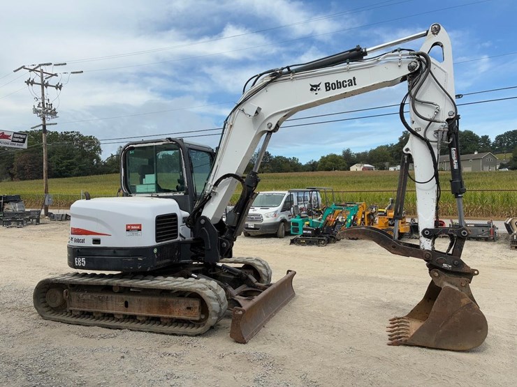 2017-bobcat-e85-image-6