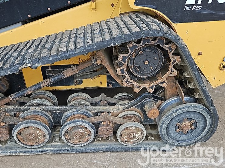 2006-caterpillar-277d-image-19