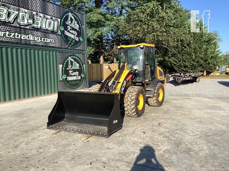 2019-jcb-409-image-8