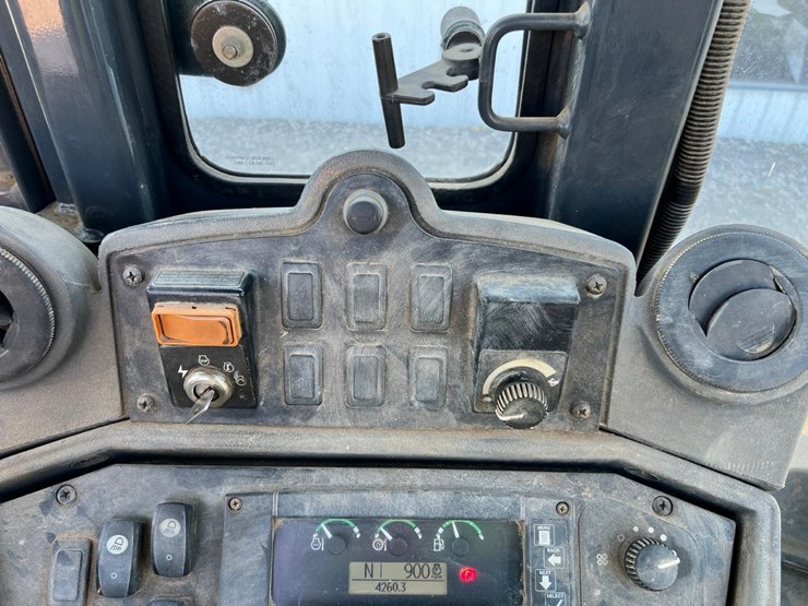 deere-310sj-image-28