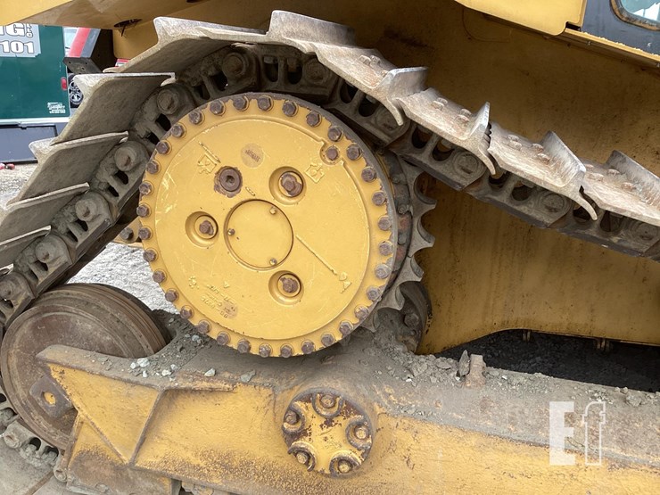 2018-caterpillar-d6t-lgp-image-11