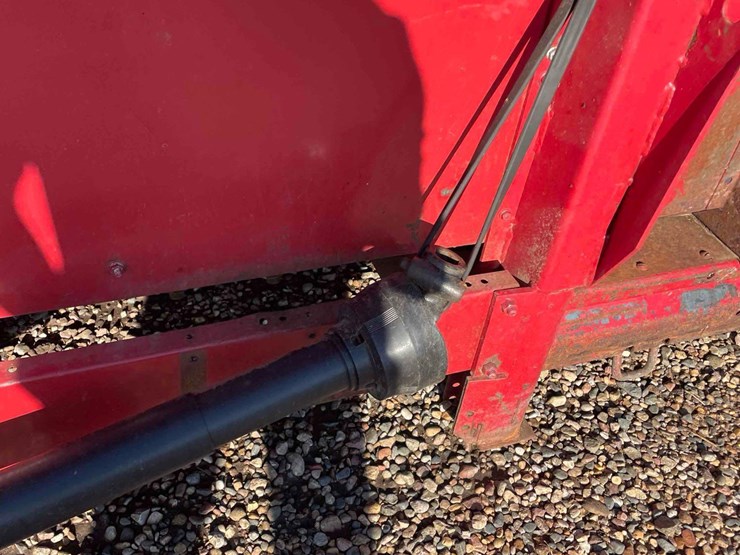 case-ih-1063-image-30