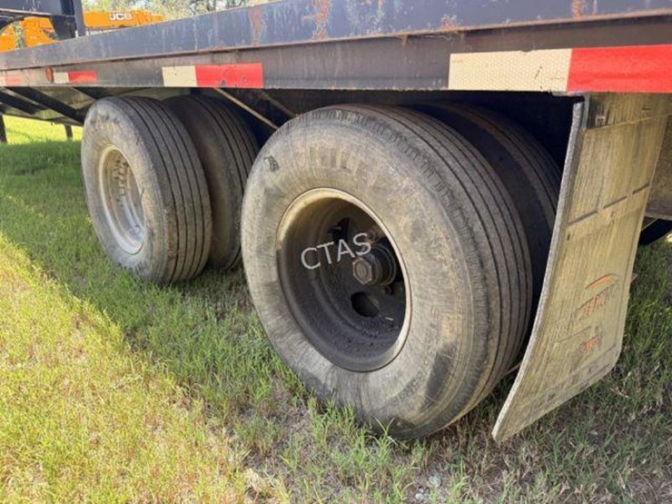 #92-•-ranch-king-26'-gooseneck-trailer-image-11