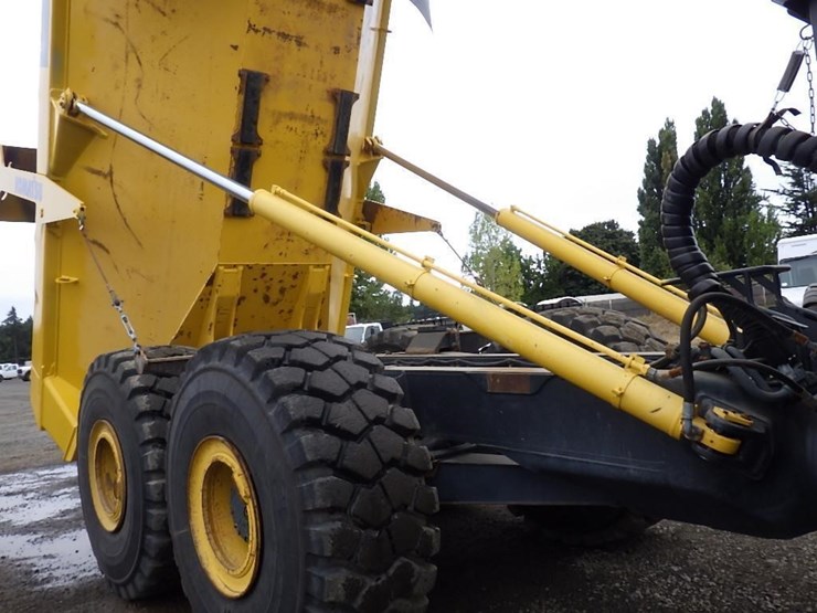 2016-komatsu-hm400-5-image-20
