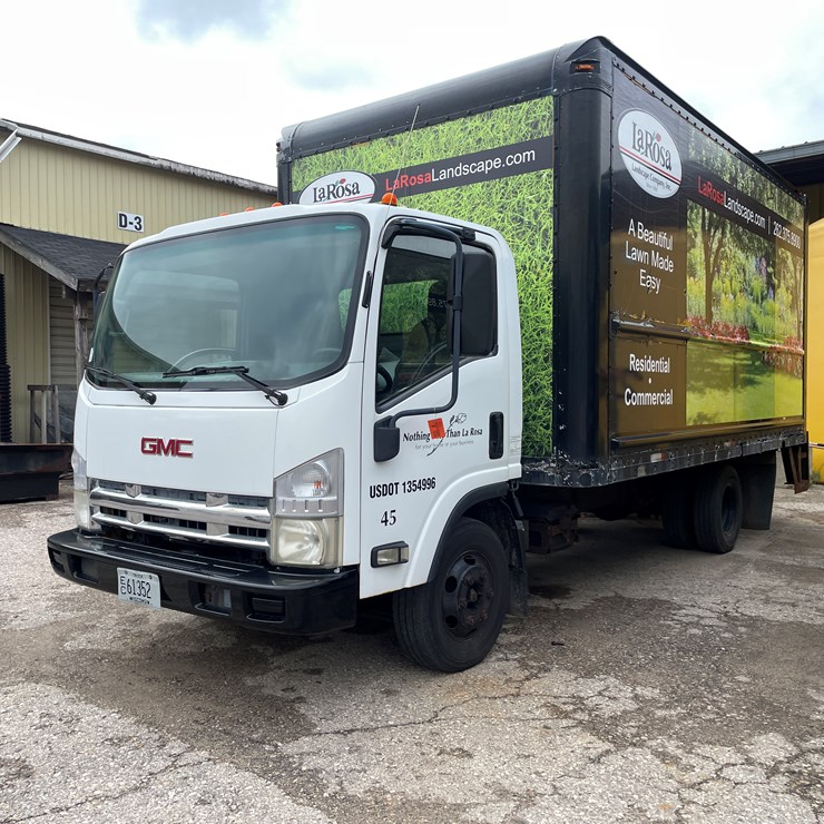 #9855 • 2009 GMC Box Truck (Has WI Title)