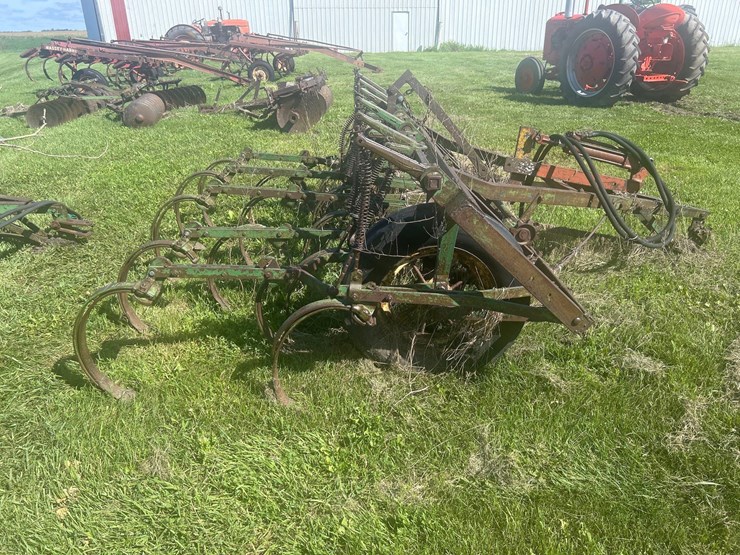 john-deere-14-image-6