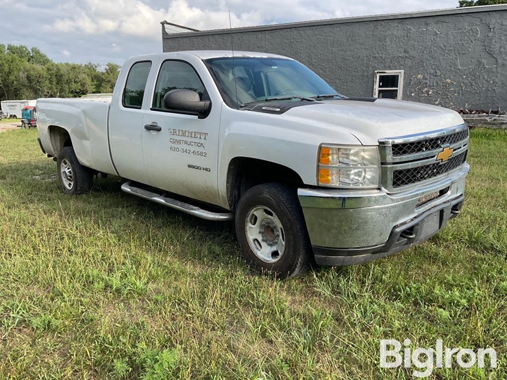2012-chevrolet-silverado-2500-image-3