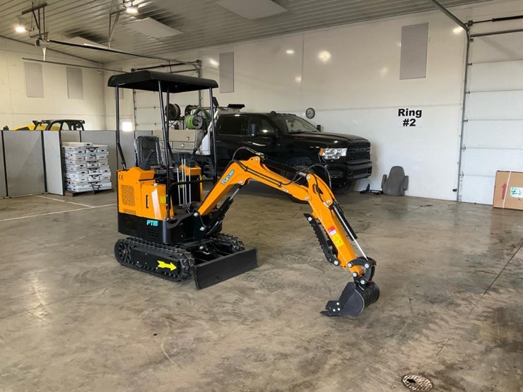 #1201-•-new-future-ft15-mini-excavator-image-6